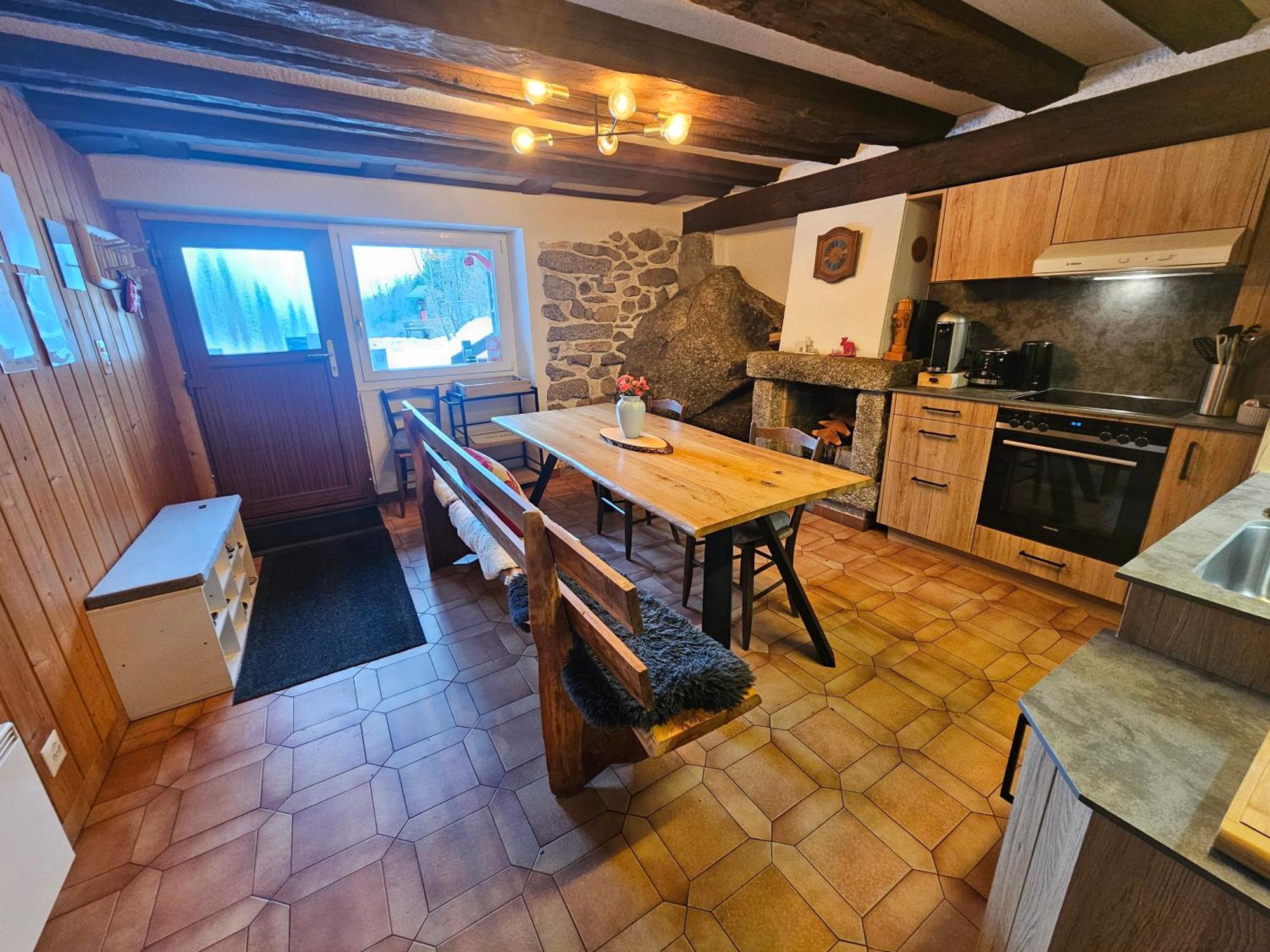Petit Chalet Rustique Et Bucolique Bovernier Ngoại thất bức ảnh